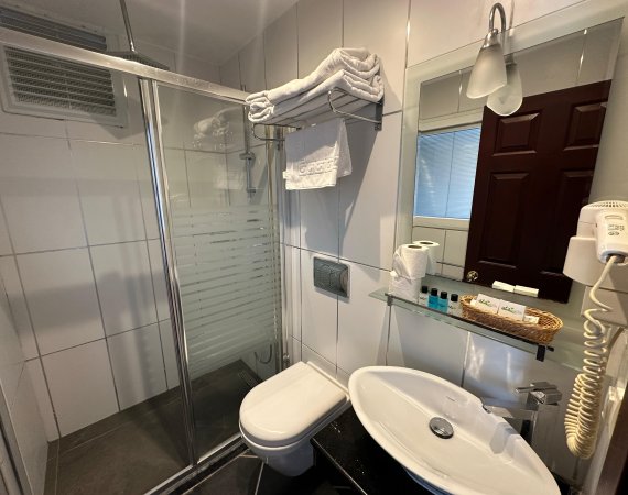 Standart Deniz Manzaralı Oda